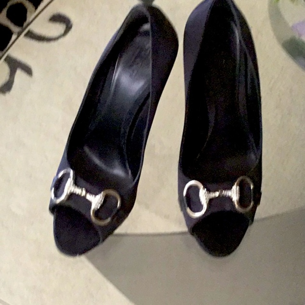 GUCCI  Black Satin Dress Heels. NEW